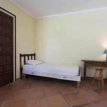 Holiday home Casa Con Piscina Privada, Jardin Amplio Y Estudio Independiente, 5 - Es-325-34