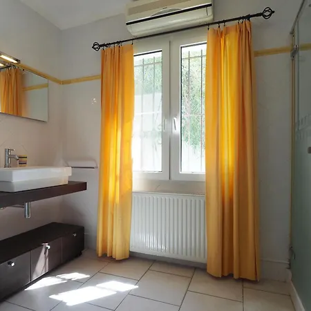 Casa Con Piscina Privada, Jardin Amplio Y Estudio Independiente, 5 - Es-325-34 Holiday home Torroella De Montgri